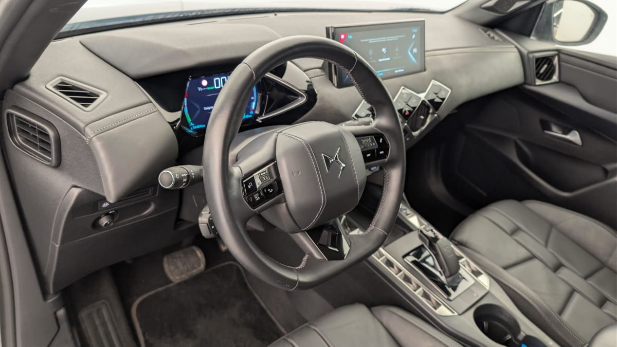 Vente en ligne Ds Ds3 Crossback DS3 CROSSBACK E-TENSE GRAND CHIC au prix de 16 770 €