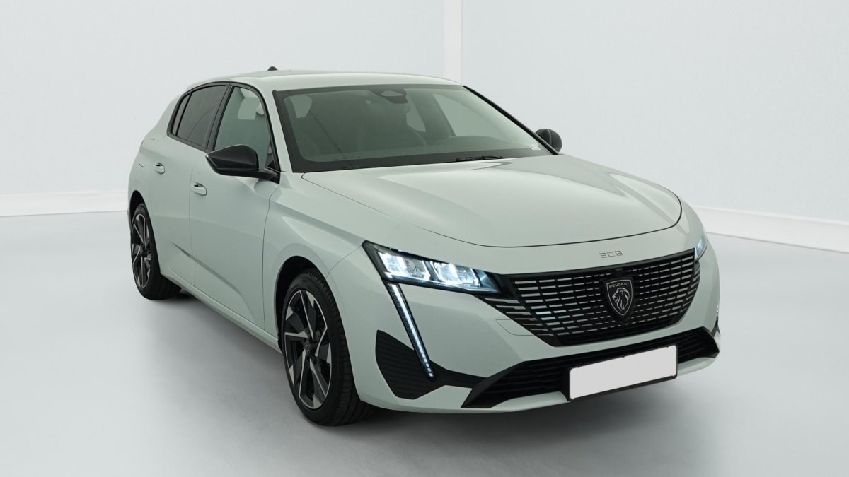 Peugeot 308 Hybrid 145 e-DCS6 Allure occasion de 2025 en vente à Rennes