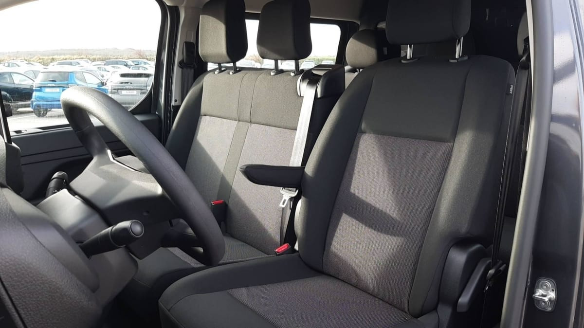 Vente en ligne Citroën Jumpy Fourgon XL BHDI 145 BVM6 au prix de 30 670 €