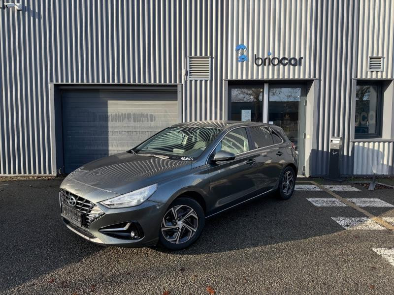 Hyundai i30 1.5 DPI 110 ch Creative + Sièges et volant chauffants occasion de 2022 en vente à Rennes