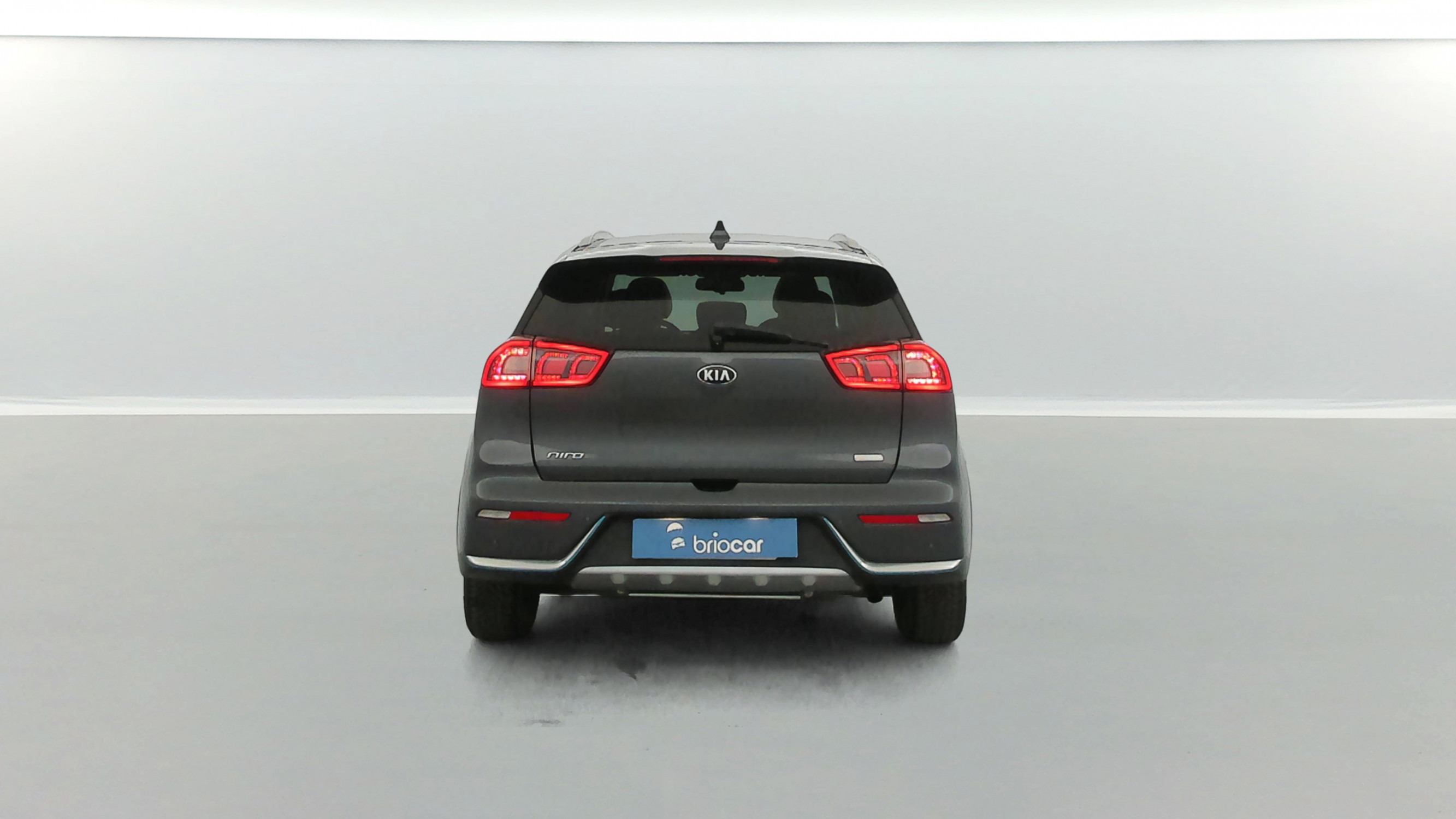 Vente en ligne Kia Niro 1.6 GDi 105ch ISG + Plug-In 60.5ch Premium DCT6 au prix de 15 890 €