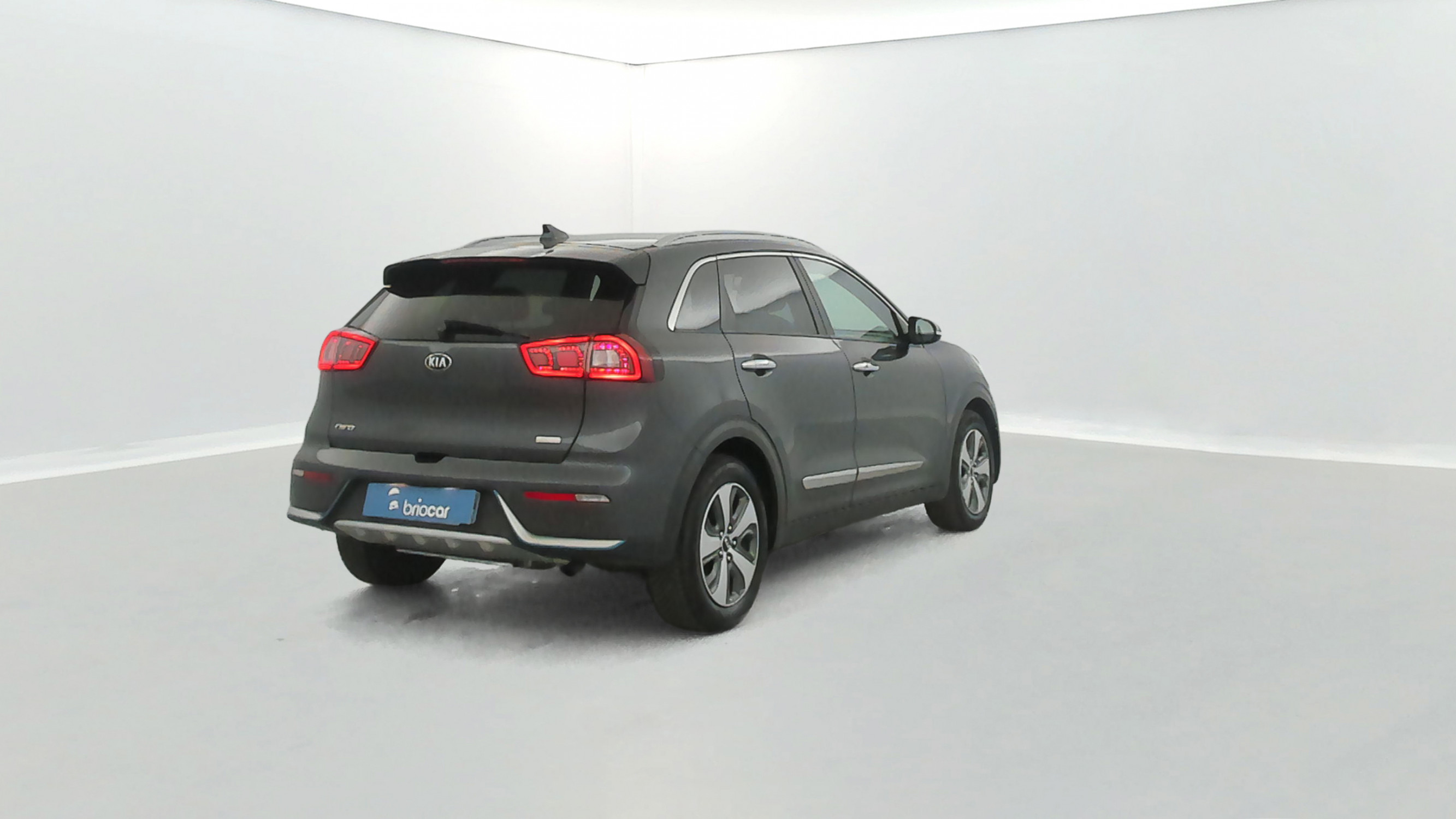 Vente en ligne Kia Niro 1.6 GDi 105ch ISG + Plug-In 60.5ch Premium DCT6 au prix de 15 890 €