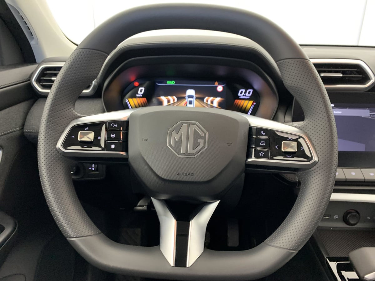 Vente en ligne Mg ZS 1.5 L Hybrid+ 197 ch Standard au prix de 21 290 €