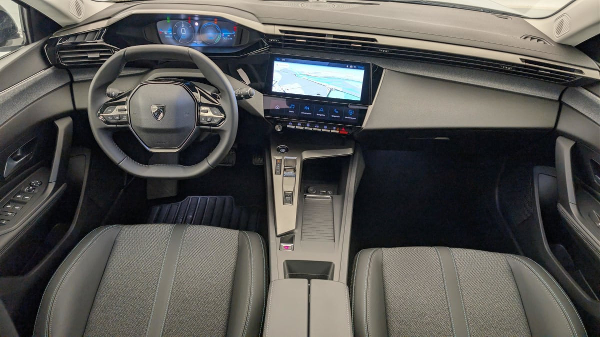 Vente en ligne Peugeot 308 Hybrid 145 e-DCS6 Allure au prix de 25 420 €