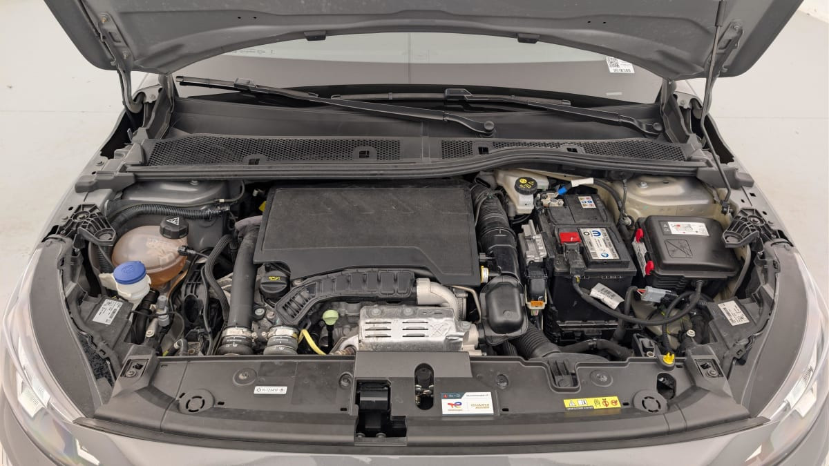 Vente en ligne Peugeot 208 PureTech 100 S S BVM6 Allure au prix de 16 240 €