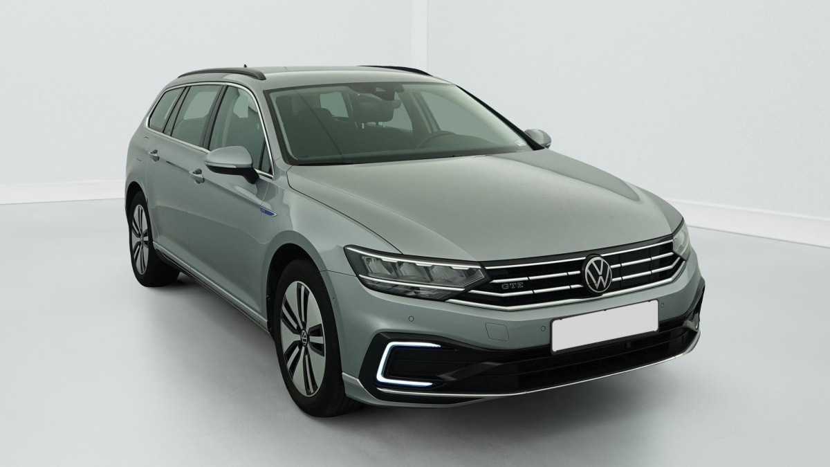Volkswagen Passat SW 1.4 TSI Hybride Rechargeable DSG6 GTE occasion de 2021 en vente à Rennes