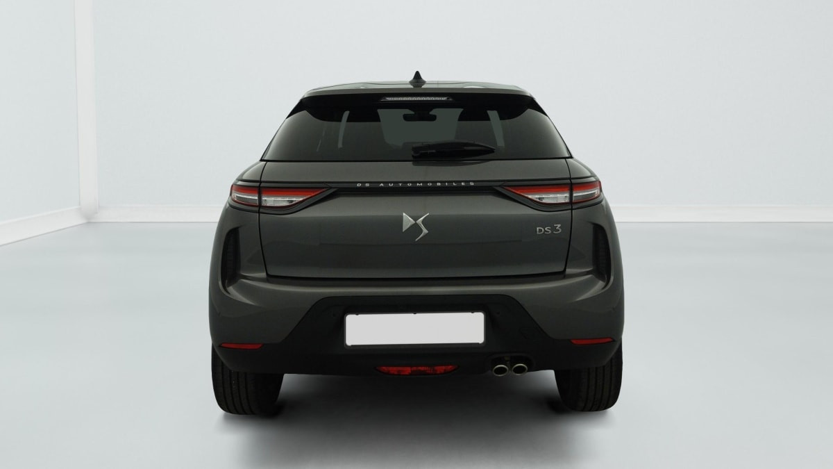 Vente en ligne Ds Ds3 Crossback PureTech 130 EAT8 Opera au prix de 23 360 €
