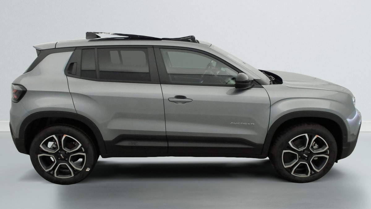Vente en ligne Jeep Avenger 1.2 Turbo T3 110 ch e-Hybrid BVR6 Summit au prix de 28 310 €