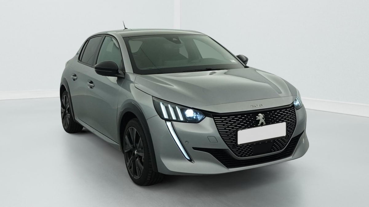 Peugeot 208 50 KWH 136CH GT occasion de 2023 en vente à Rennes