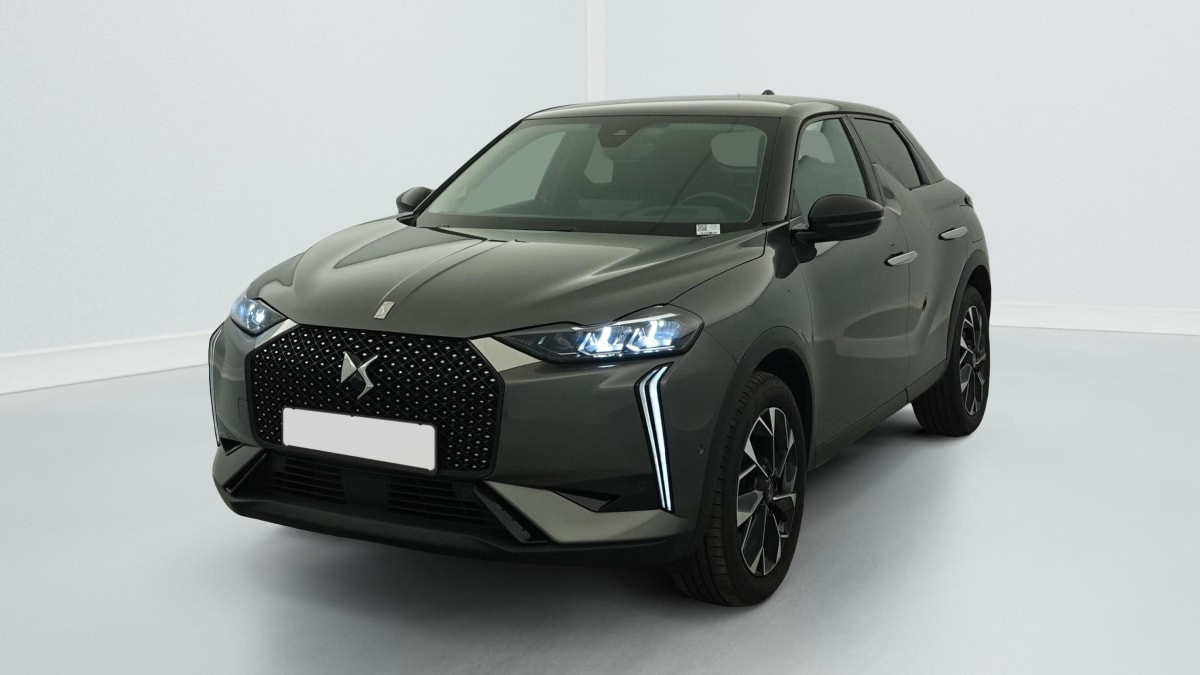 Vente en ligne Ds Ds3 Crossback PureTech 130 EAT8 Opera au prix de 23 360 €