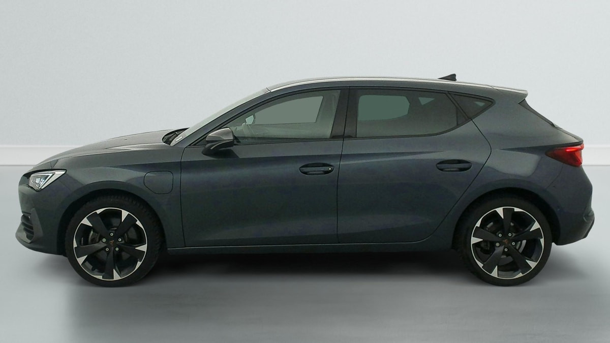 Vente en ligne Seat Leon 1.4 E-HYBRID 204 CH DSG6 V au prix de 25 420 €