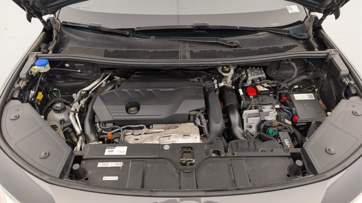 Vente en ligne Ds DS7 Crossback Hybride Rechargeable E-Tense 225 EAT8 Opera au prix de 38 810 €