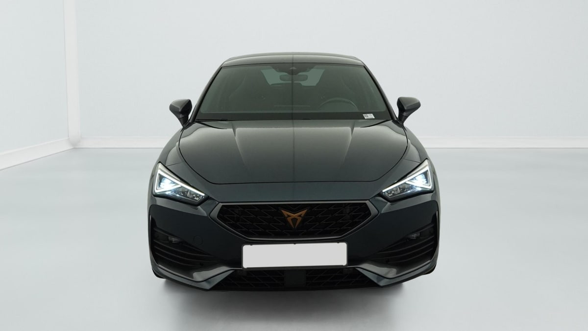 Vente en ligne Seat Leon 1.4 E-HYBRID 204 CH DSG6 V au prix de 25 420 €