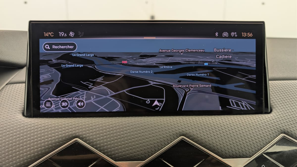 Vente en ligne Ds Ds3 Crossback PureTech 130 EAT 8 Rivoli au prix de 22 330 €