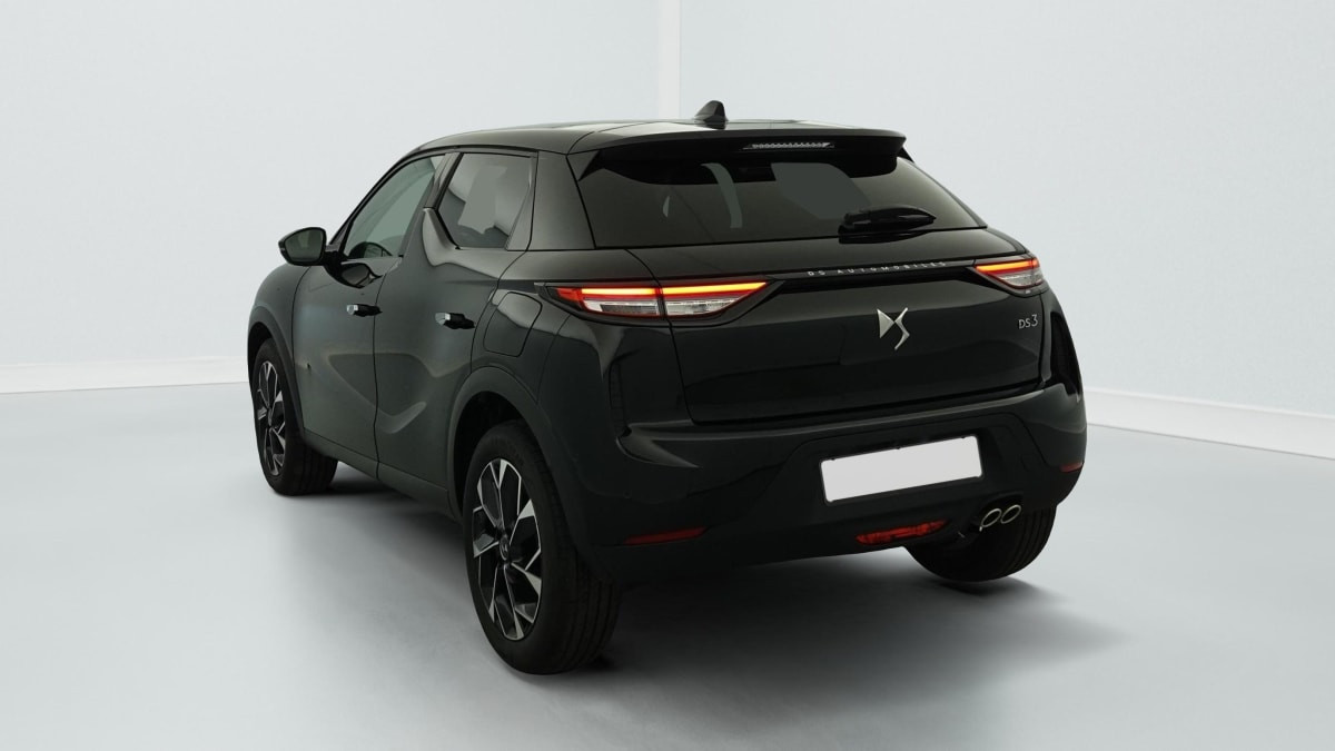 Vente en ligne Ds Ds3 Crossback PureTech 130 EAT 8 Rivoli au prix de 22 330 €