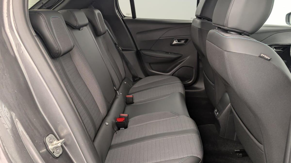 Vente en ligne Peugeot 208 PureTech 100 S S BVM6 Allure Pack au prix de 16 150 €