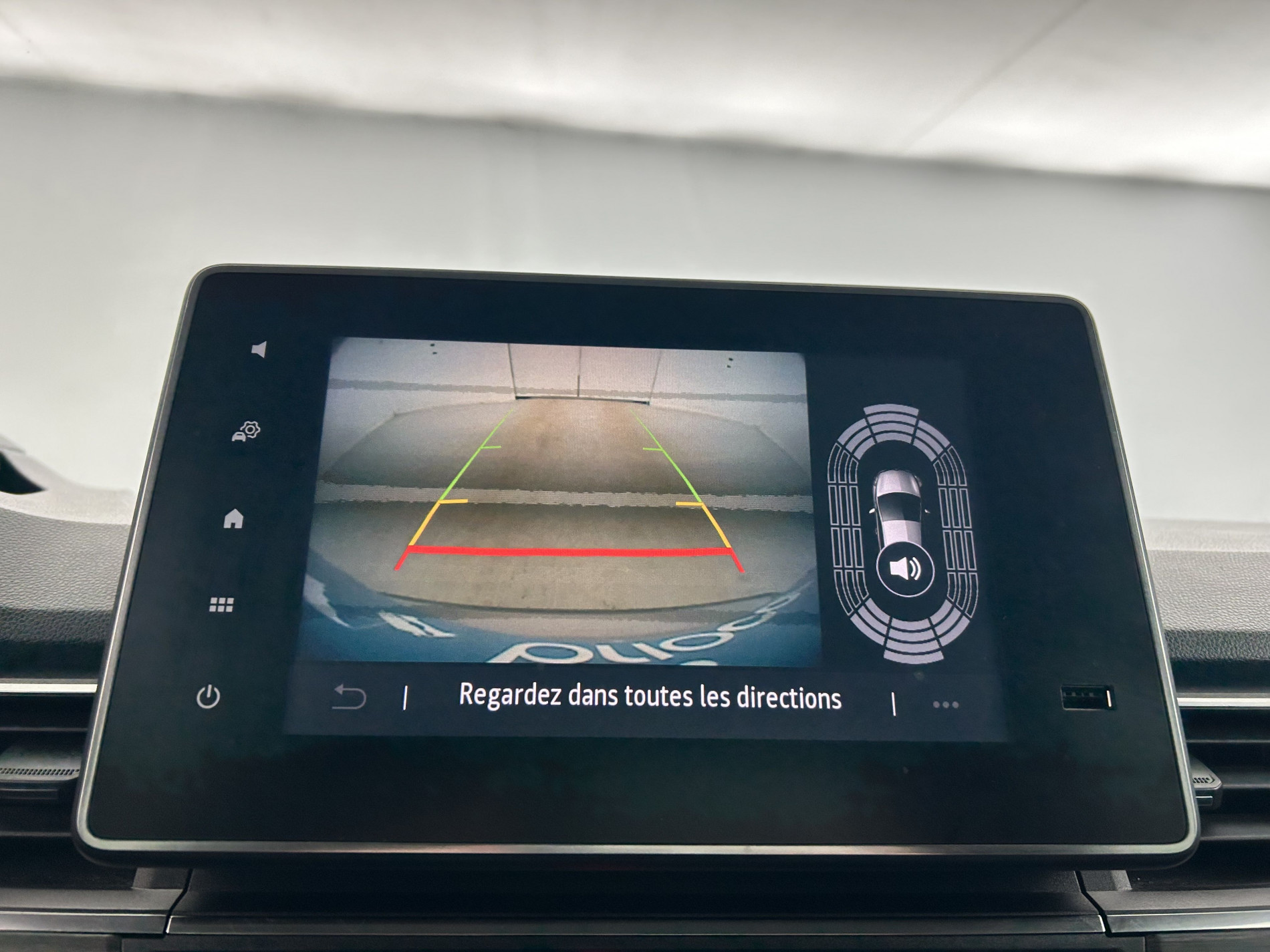 Vente en ligne Renault Kangoo 1.5 Blue dCi 115ch Techno + Roue de secours au prix de 21 980 €