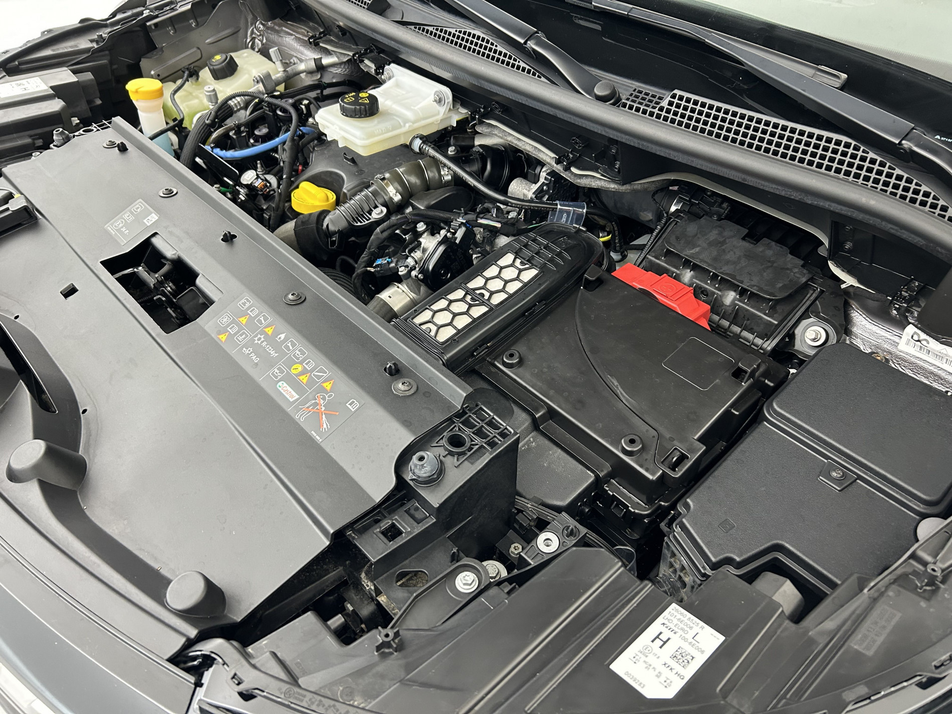 Vente en ligne Renault Kangoo 1.5 Blue dCi 115ch Techno + Roue de secours au prix de 21 980 €