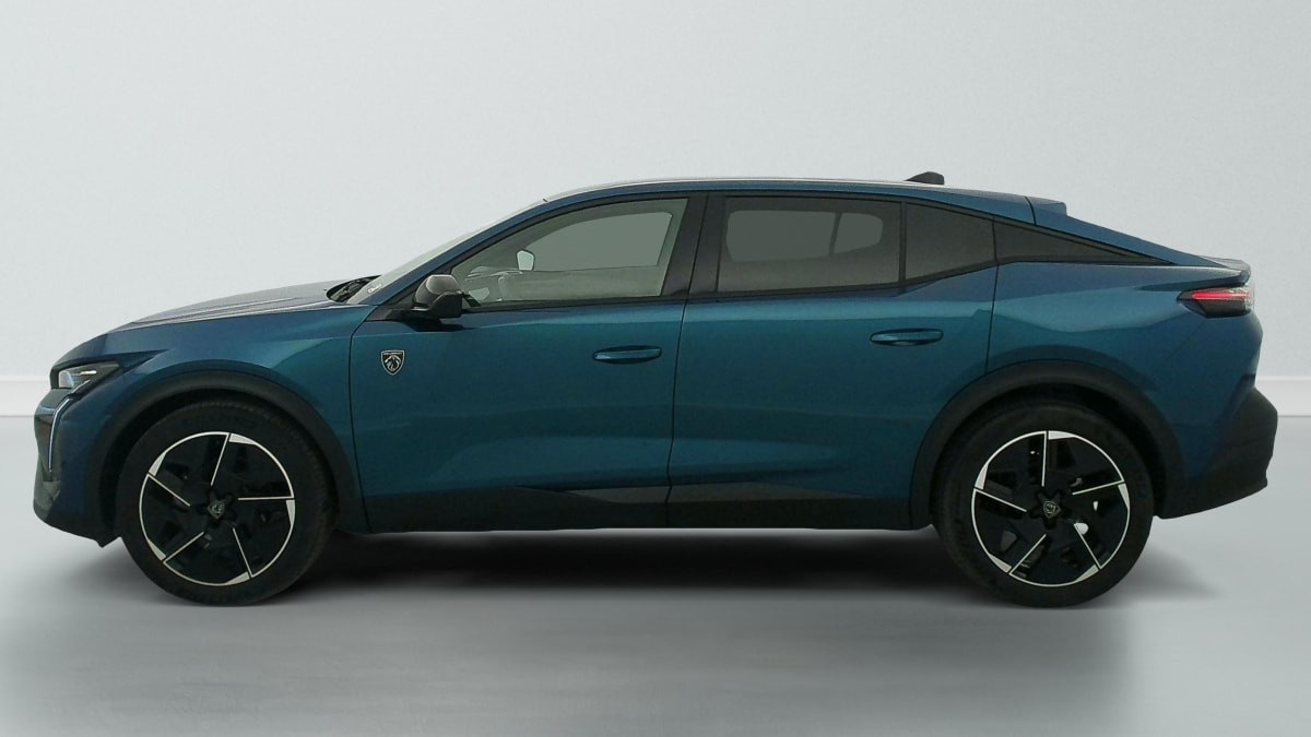 Vente en ligne Peugeot 408 Hybrid 145 e-DCS6 GT au prix de 29 540 €