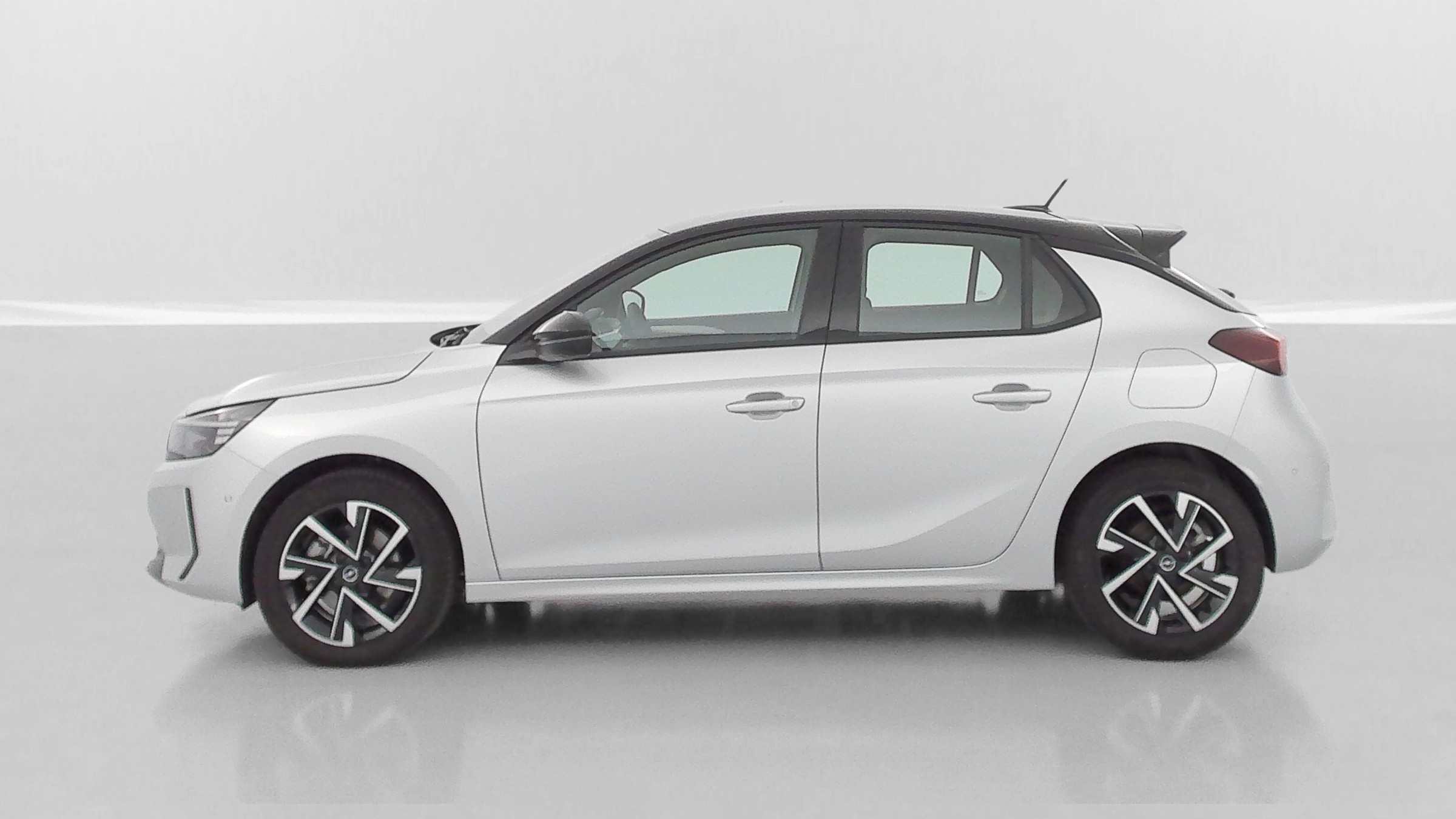 Vente en ligne Opel Corsa CORSA 1.2 Turbo 100ch GS BVA8 au prix de 19 400 €