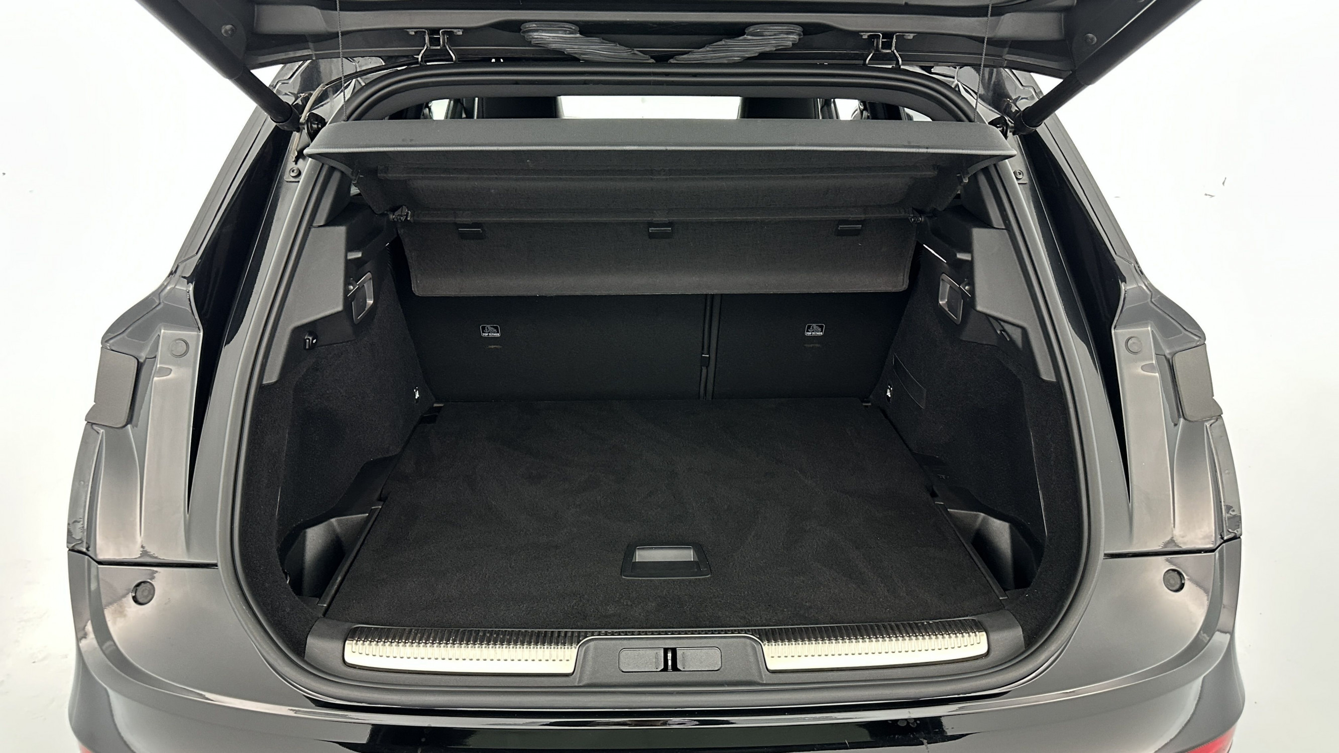 Vente en ligne Ds DS7 Crossback DS7 CROSSBACK 1.6 PureTech 180ch Performance Line EAT8 au prix de 28 400 €