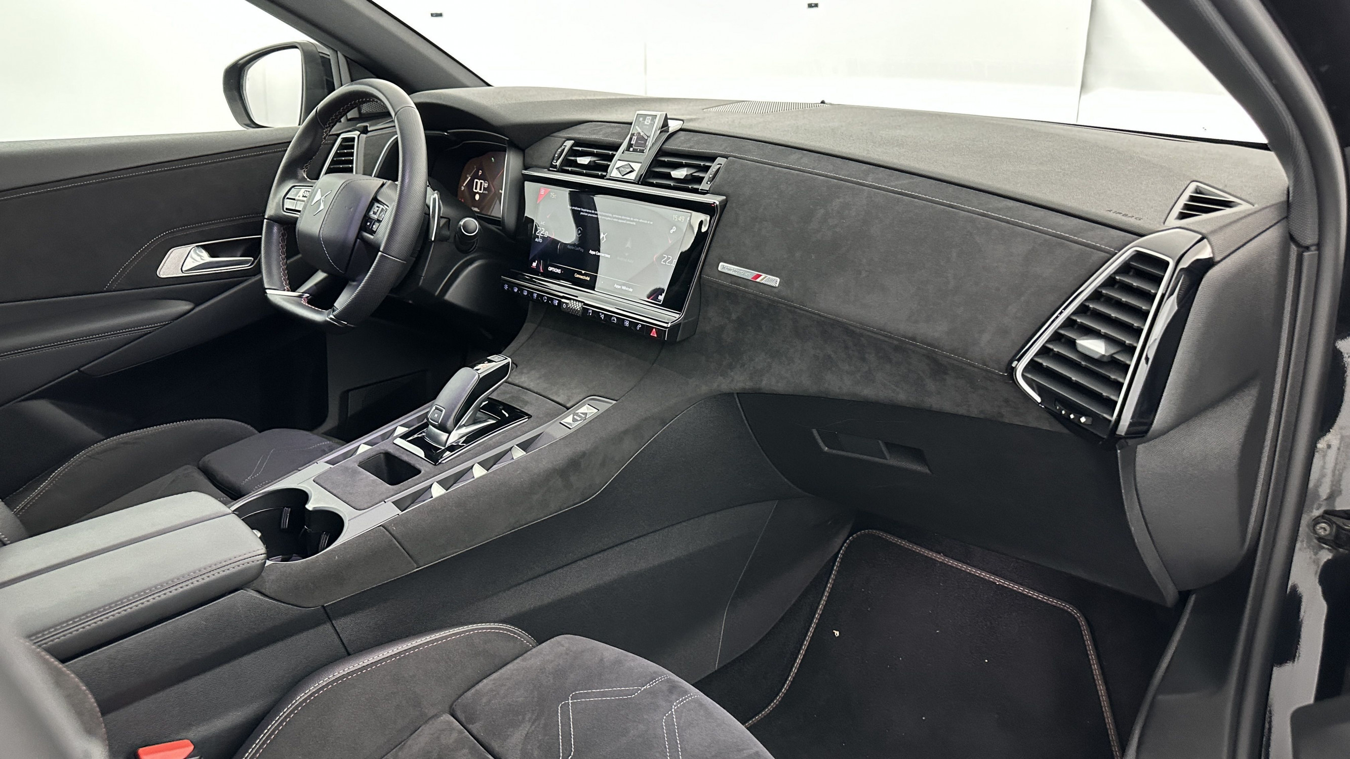 Vente en ligne Ds DS7 Crossback DS7 CROSSBACK 1.6 PureTech 180ch Performance Line EAT8 au prix de 28 400 €