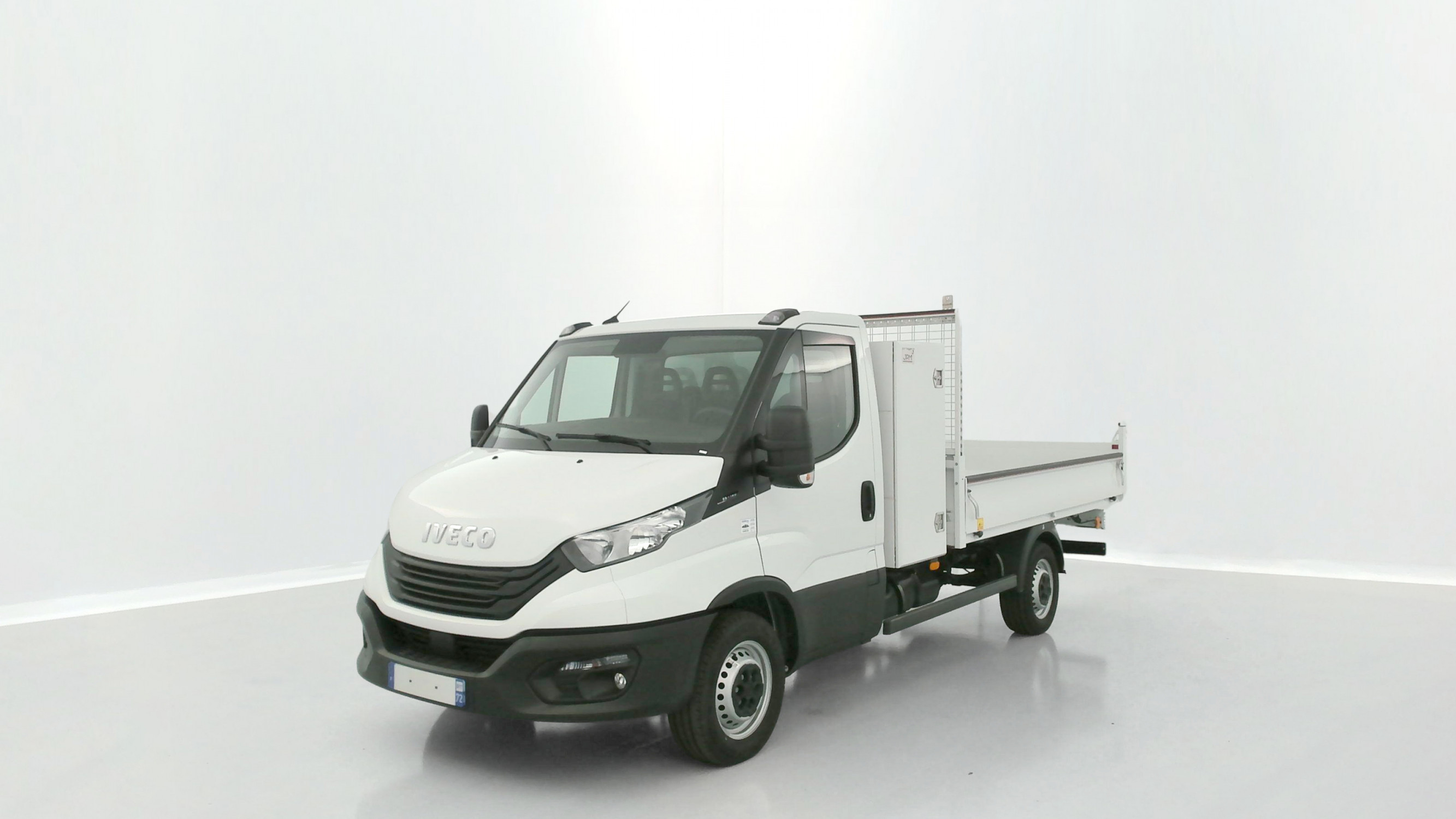 Iveco Daily DAILY 35S14 2.3 136ch 3750 Benne + Coffre JPM occasion de 2026 en vente à Rennes
