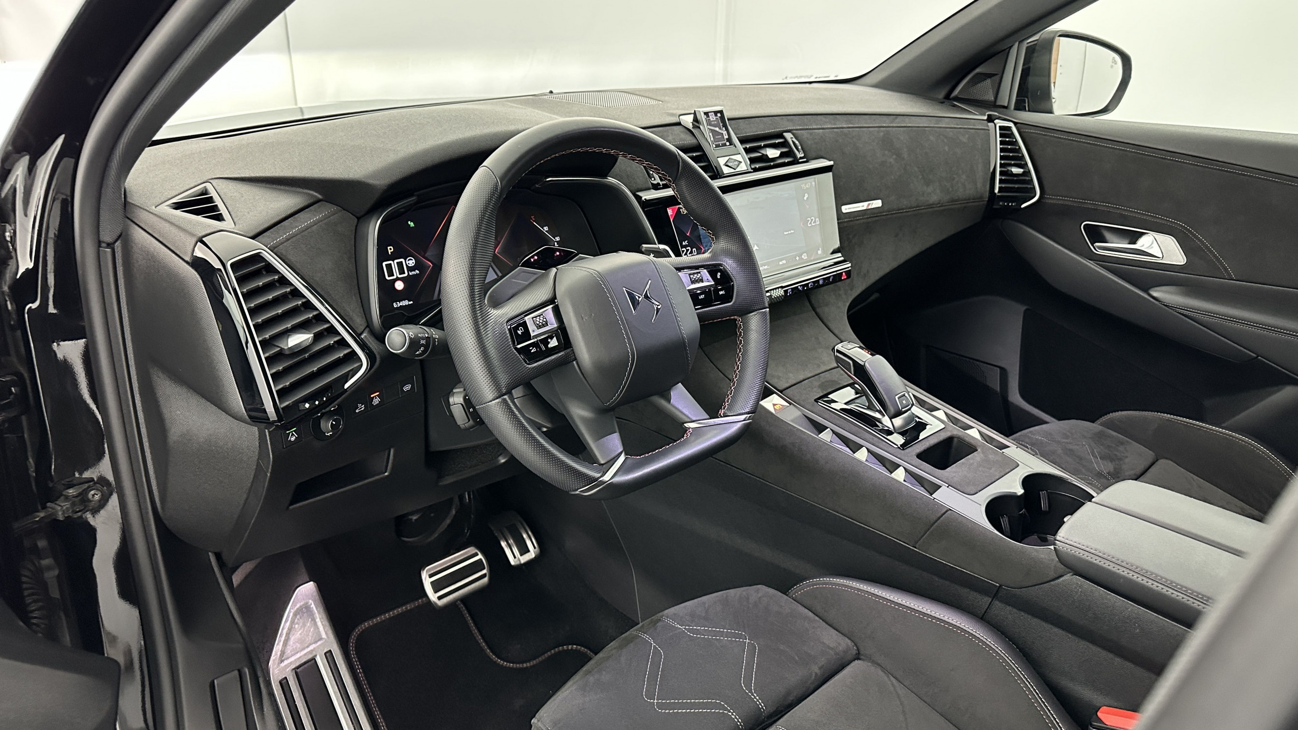 Vente en ligne Ds DS7 Crossback DS7 CROSSBACK 1.6 PureTech 180ch Performance Line EAT8 au prix de 28 400 €