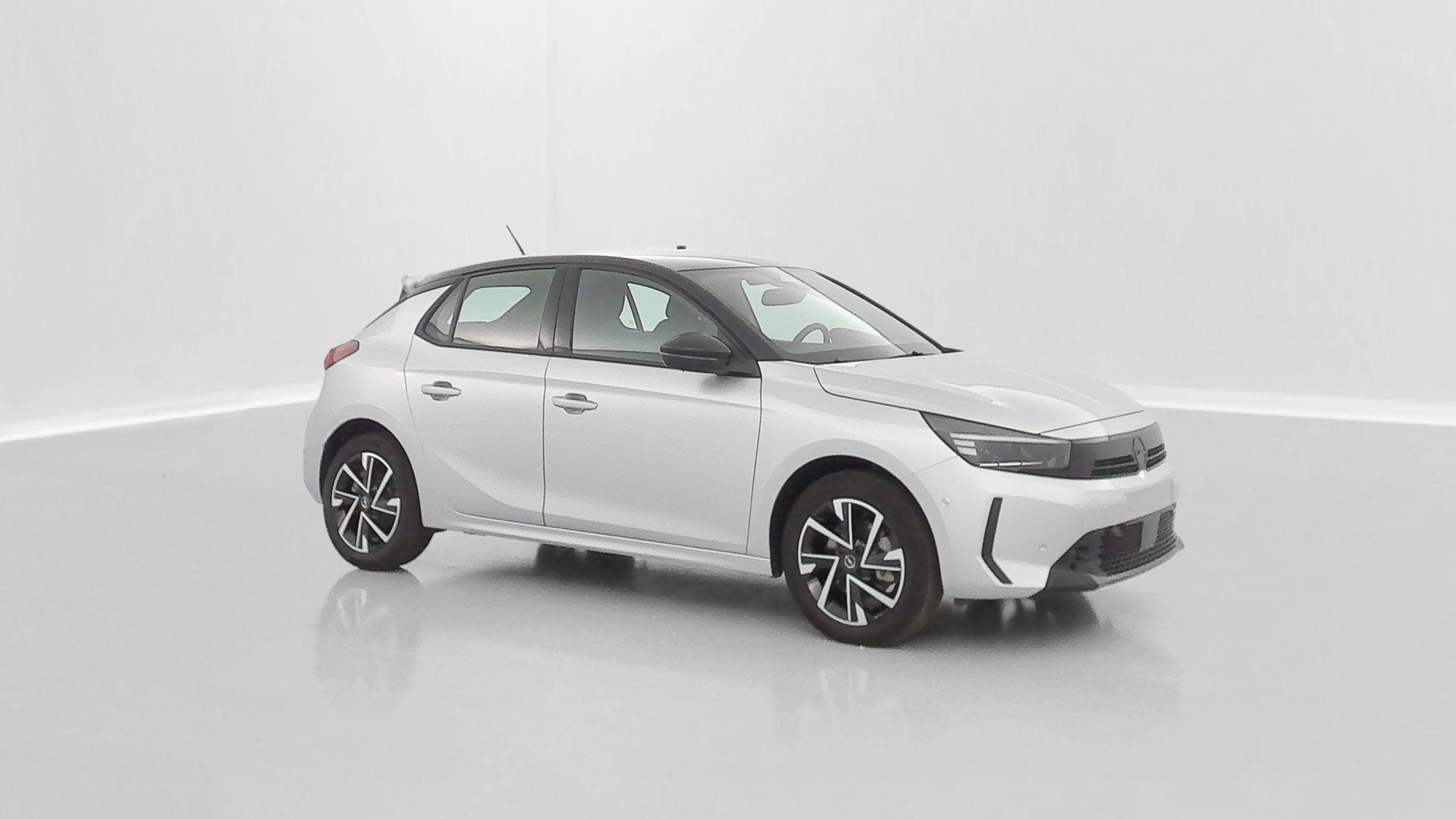 Vente en ligne Opel Corsa CORSA 1.2 Turbo 100ch GS BVA8 au prix de 19 400 €