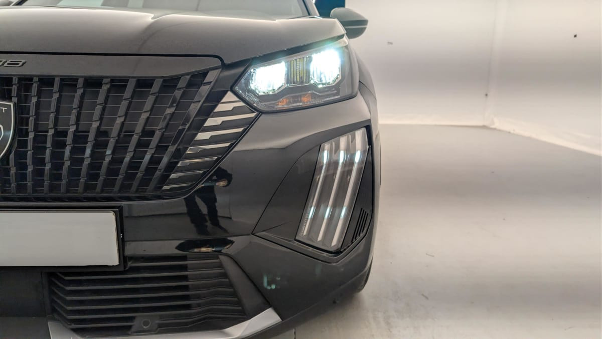 Vente en ligne Peugeot 2008 100 S S BVM6 Allure au prix de 19 860 €