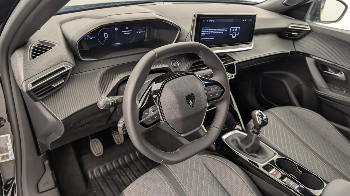 Vente en ligne Peugeot 2008 100 S S BVM6 Allure au prix de 19 860 €