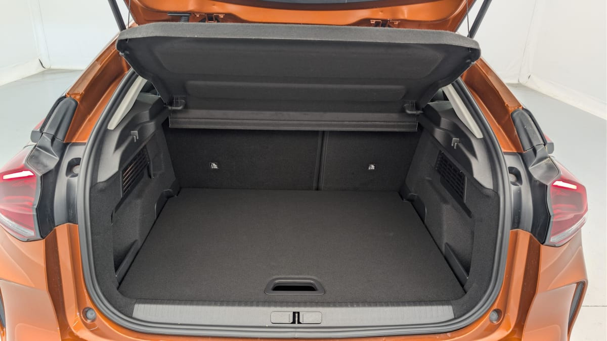 Vente en ligne Citroën Ë-C4 136 ch Automatique Feel au prix de 14 710 €