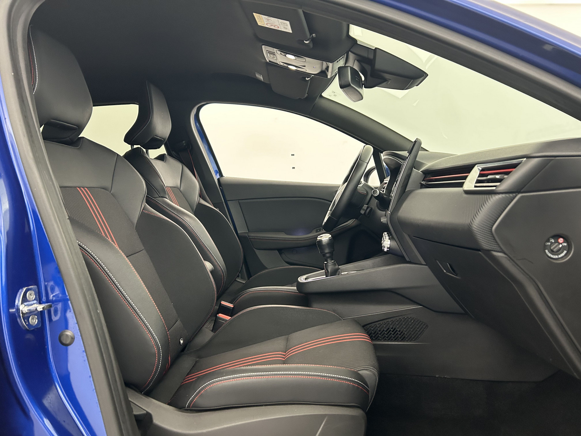 Vente en ligne Renault Clio 1.0 TCe 100ch RS Line au prix de 14 990 €