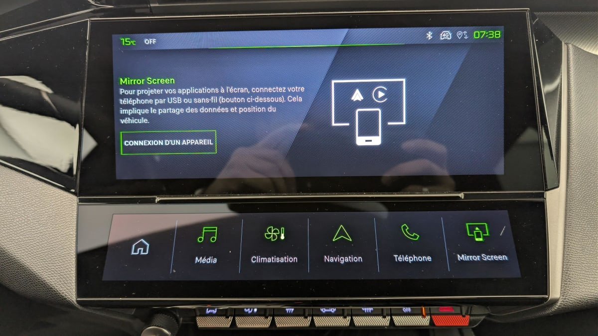 Vente en ligne Peugeot 408 Hybrid 145 e-DCS6 GT au prix de 27 070 €