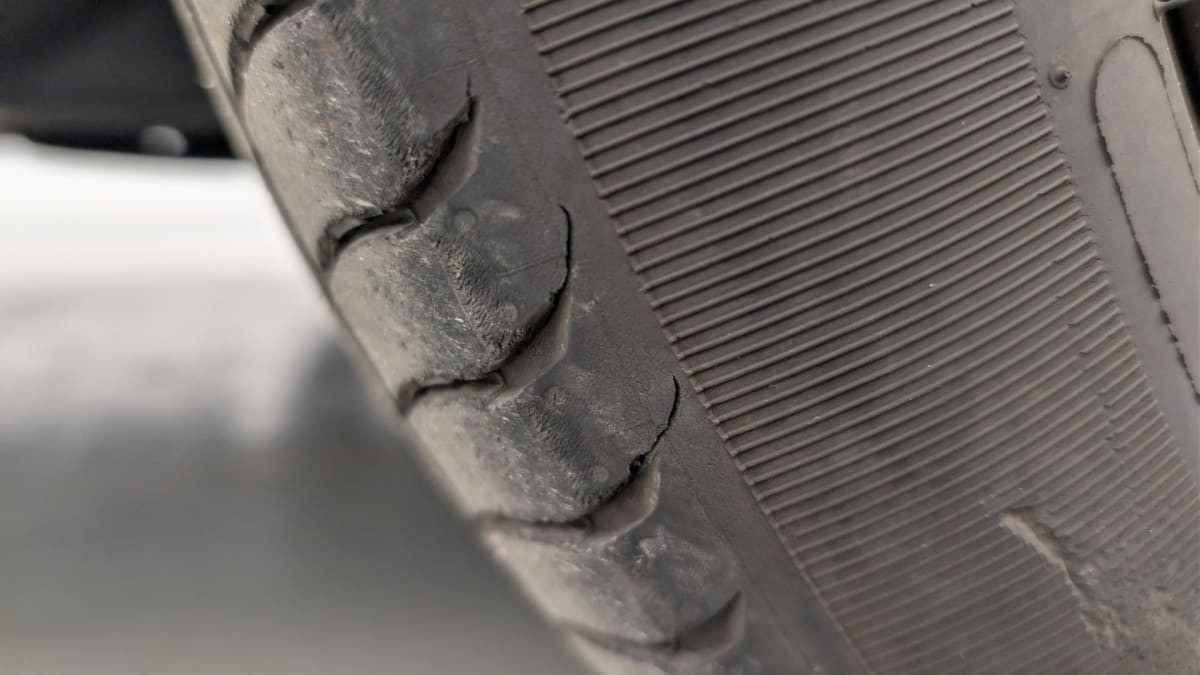 Vente en ligne Peugeot 408 Hybrid 145 e-DCS6 GT au prix de 27 070 €