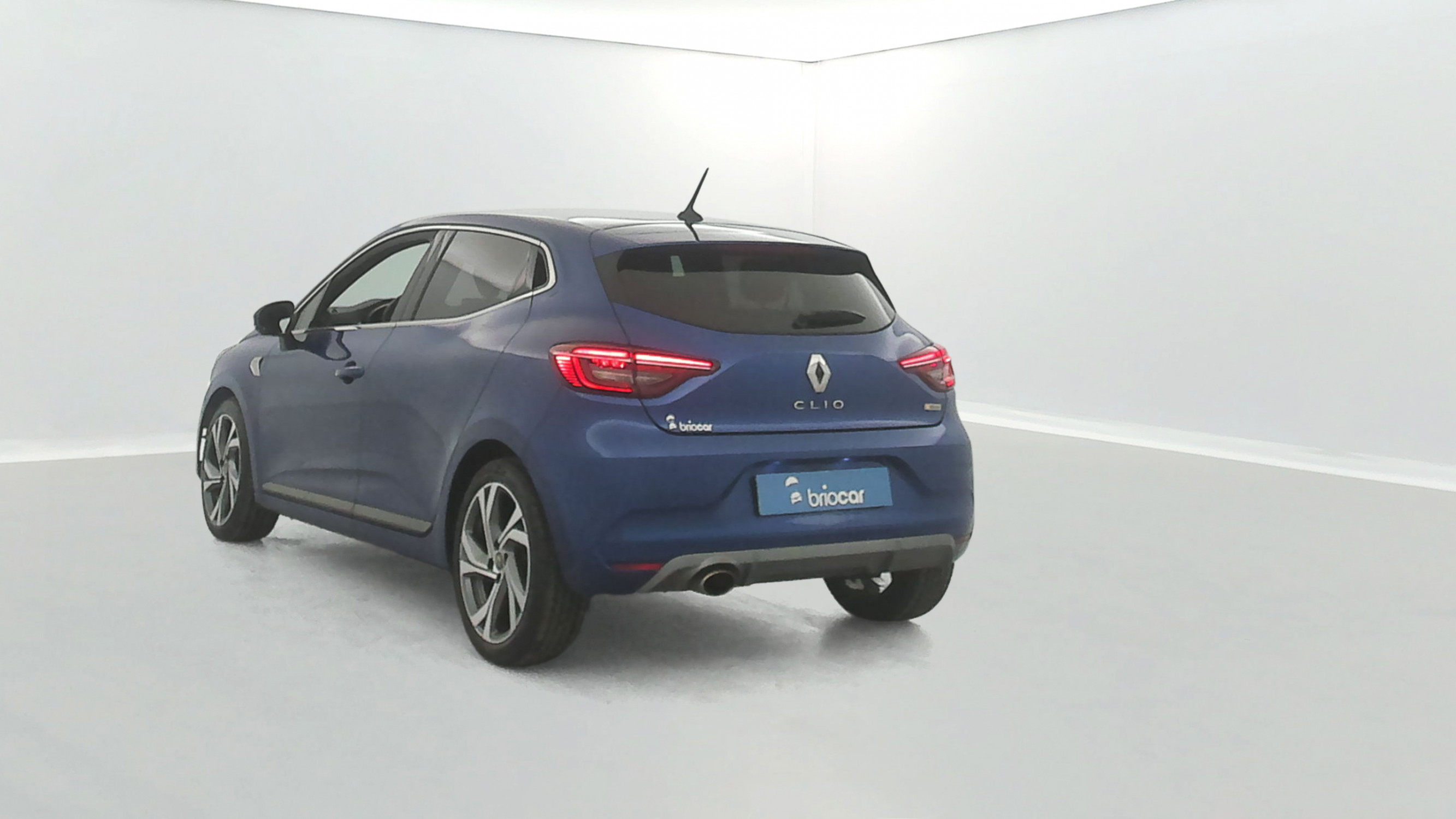 Vente en ligne Renault Clio 1.0 TCe 100ch RS Line au prix de 14 990 €