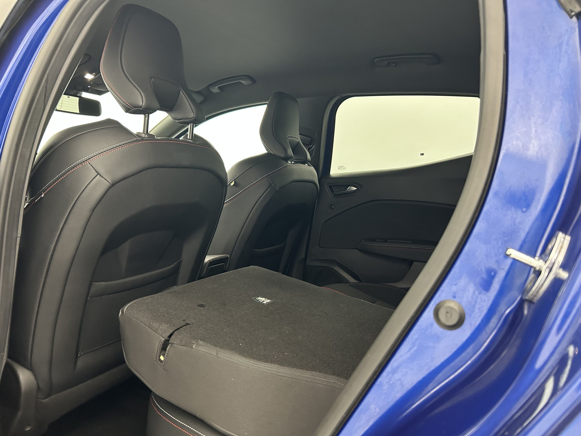 Vente en ligne Renault Clio 1.0 TCe 100ch RS Line au prix de 14 990 €