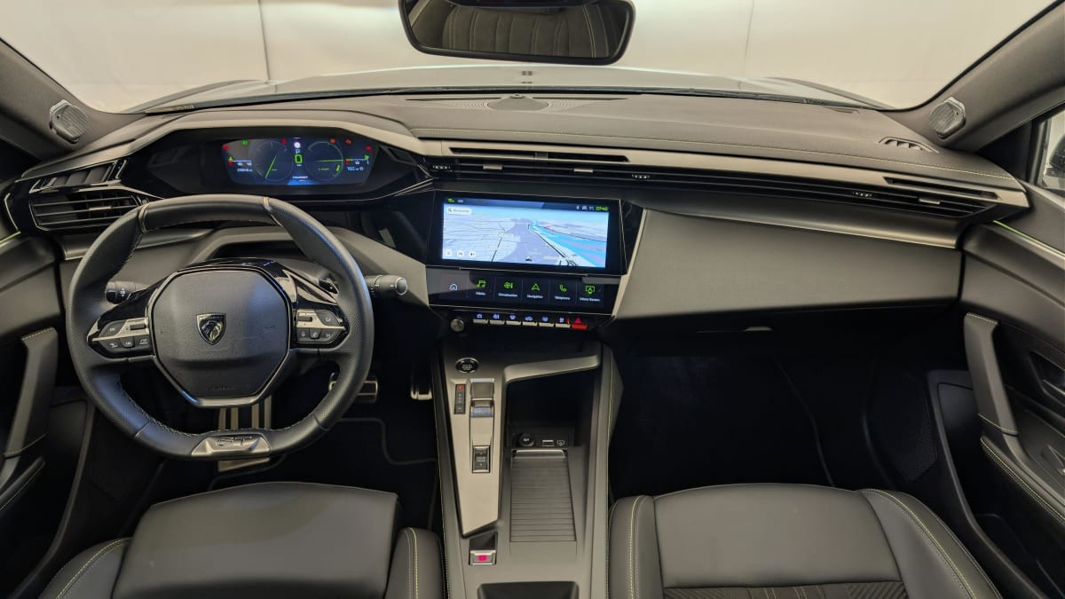 Vente en ligne Peugeot 408 Hybrid 145 e-DCS6 GT au prix de 27 070 €