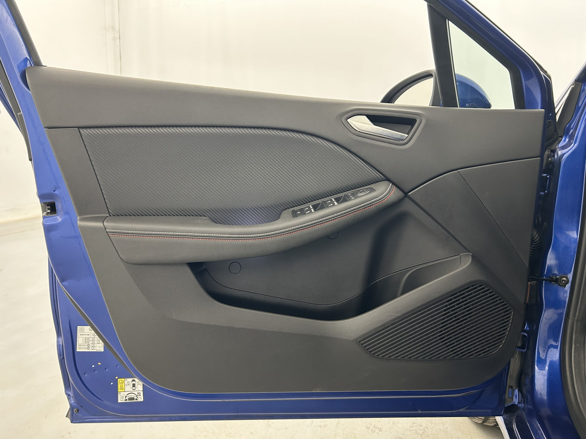 Vente en ligne Renault Clio 1.0 TCe 100ch RS Line au prix de 14 990 €