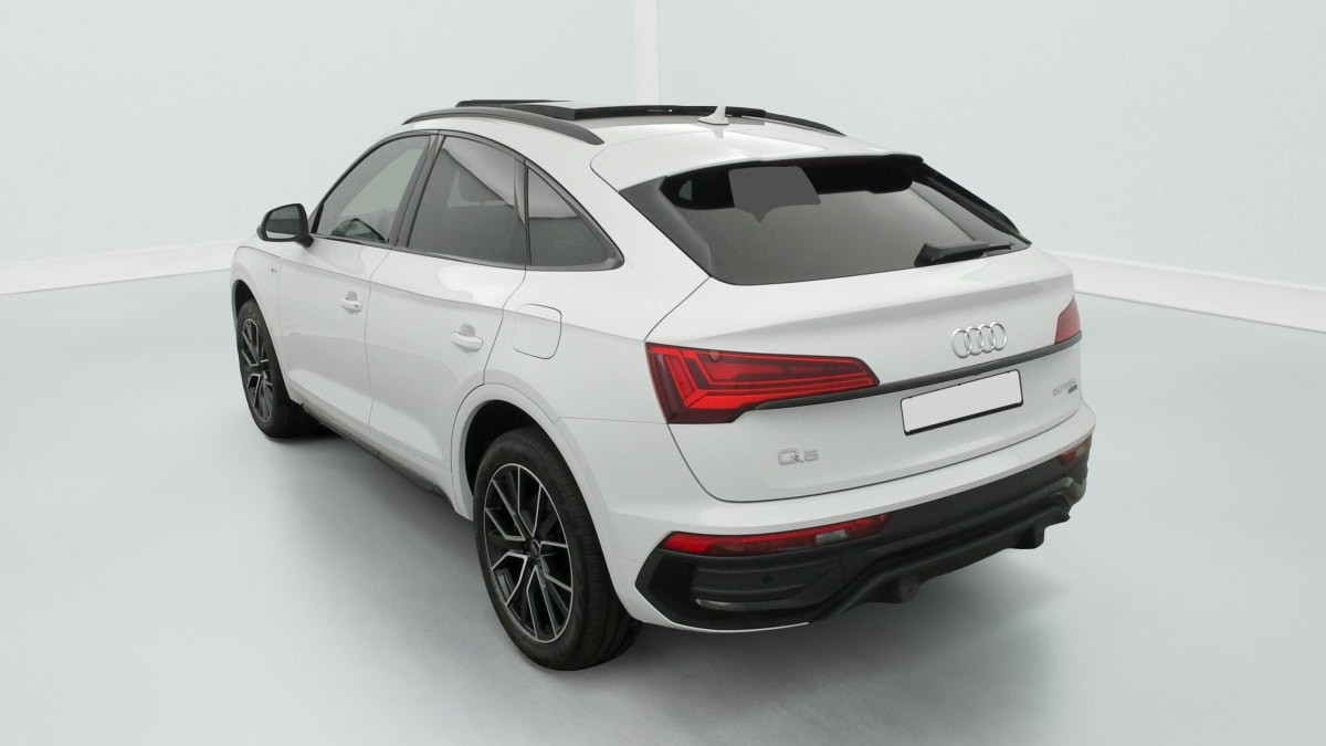 Vente en ligne Audi Q5 50 TFSIe 299 S tronic 7 Quattro S line au prix de 58 380 €