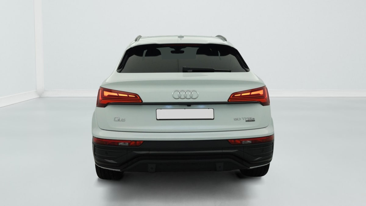 Vente en ligne Audi Q5 50 TFSIe 299 S tronic 7 Quattro S line au prix de 58 380 €