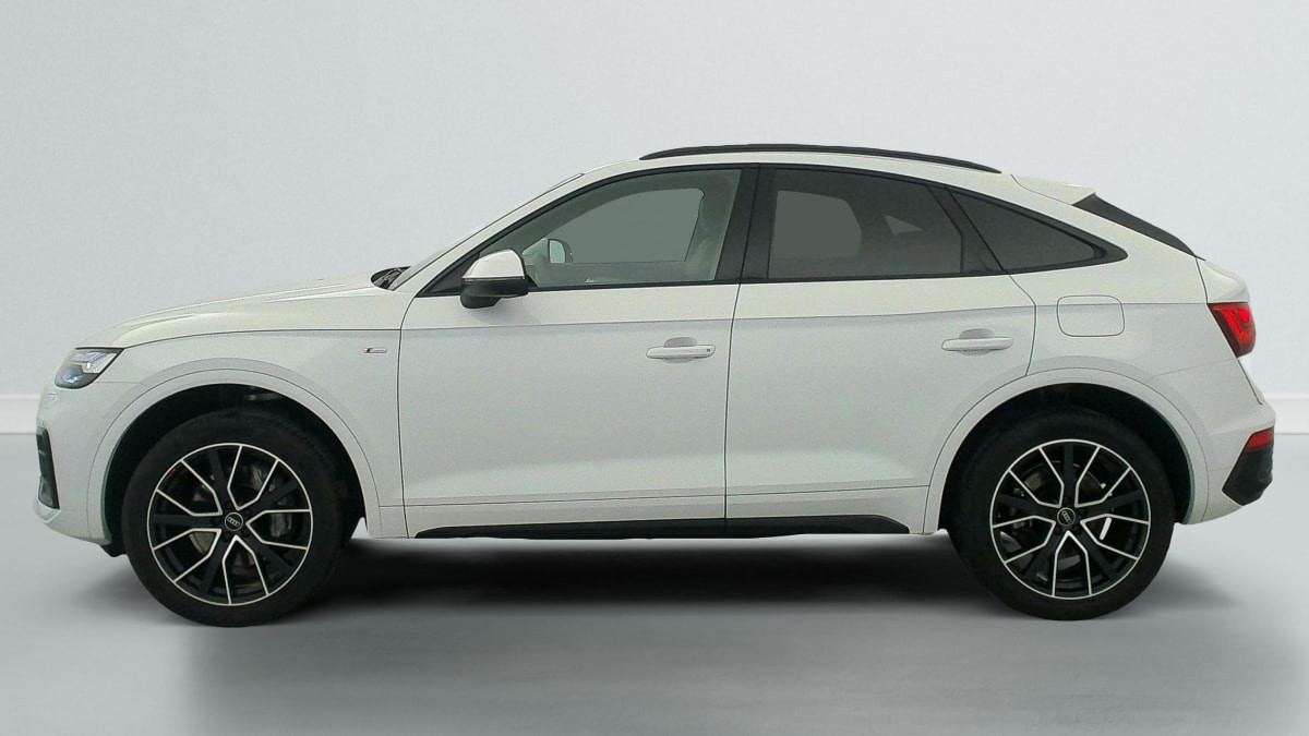 Vente en ligne Audi Q5 50 TFSIe 299 S tronic 7 Quattro S line au prix de 58 380 €
