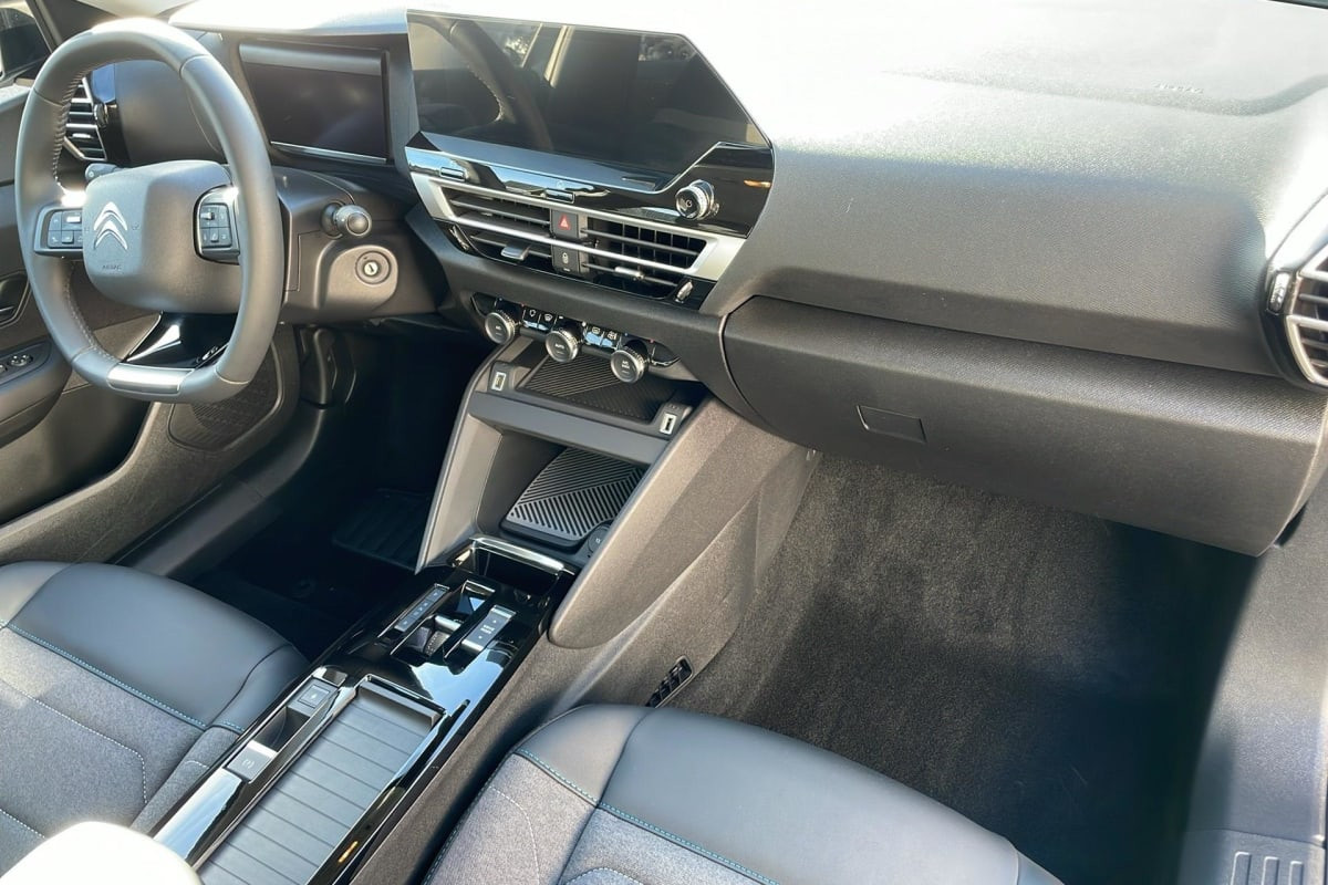 Vente en ligne Citroën Ë-C4 136 ch Automatique Feel au prix de 19 240 €