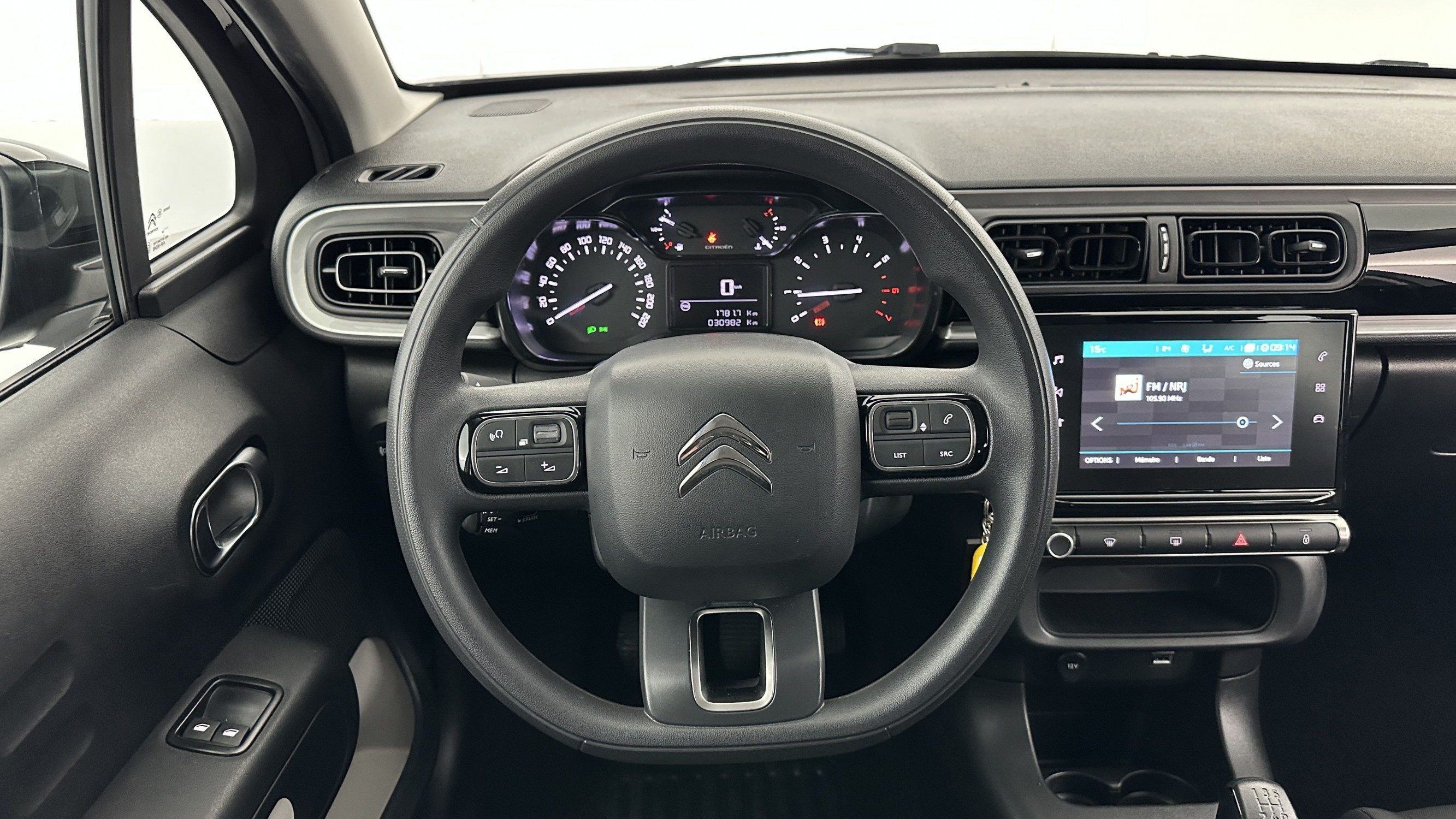 Vente en ligne Citroën C3 C3 1.2 PureTech 83ch Plus au prix de 13 400 €