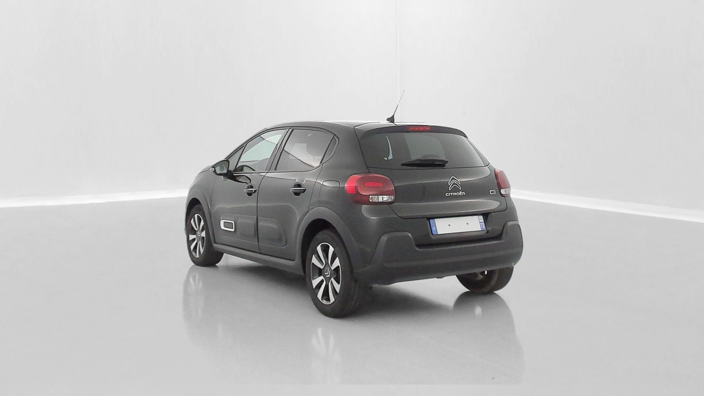 Vente en ligne Citroën C3 C3 1.2 PureTech 110ch Max au prix de 14 400 €