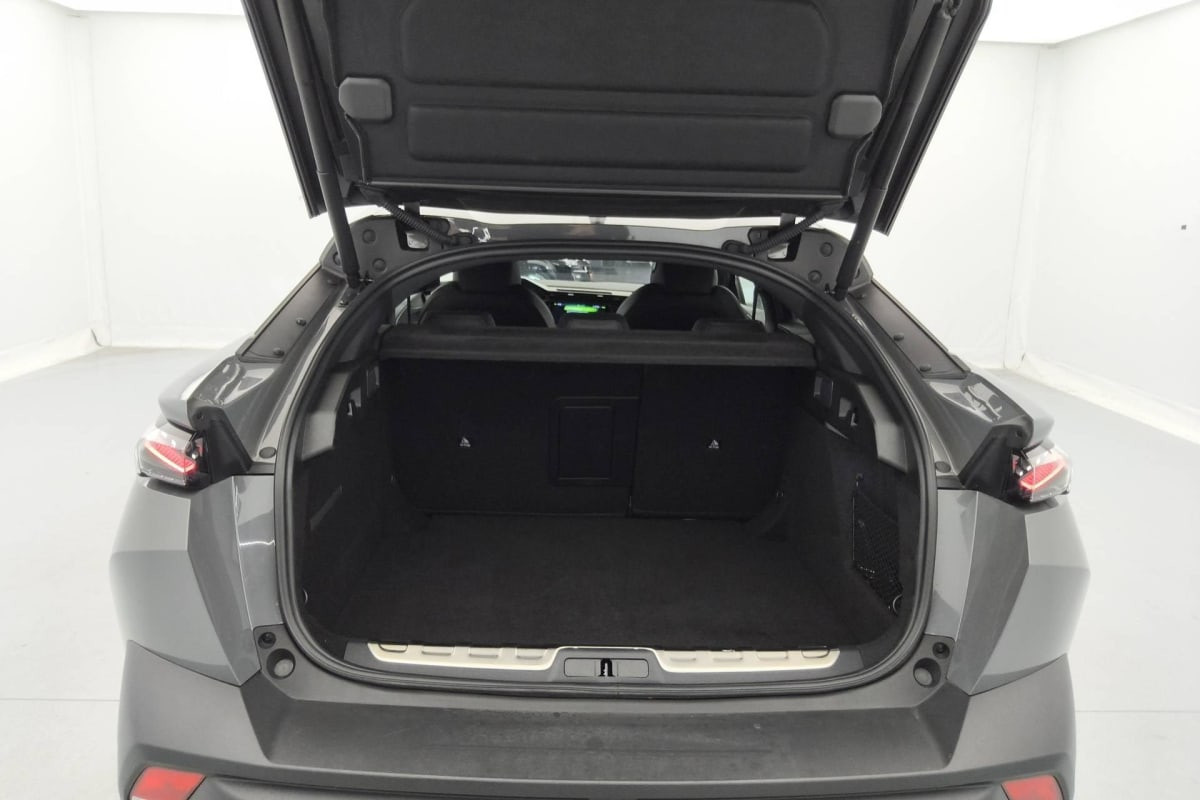 Vente en ligne Peugeot 408 Hybrid 145 e-DCS6 GT au prix de 28 510 €