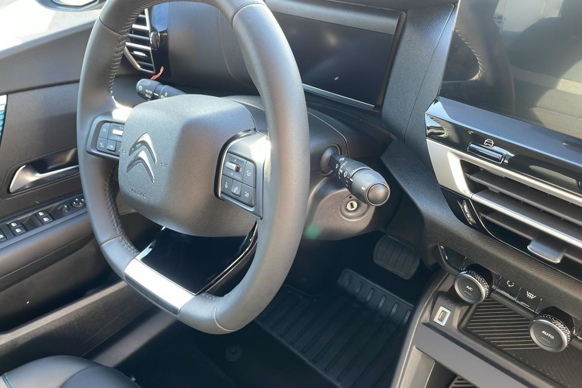 Vente en ligne Citroën Ë-C4 136 ch Automatique Feel au prix de 19 240 €