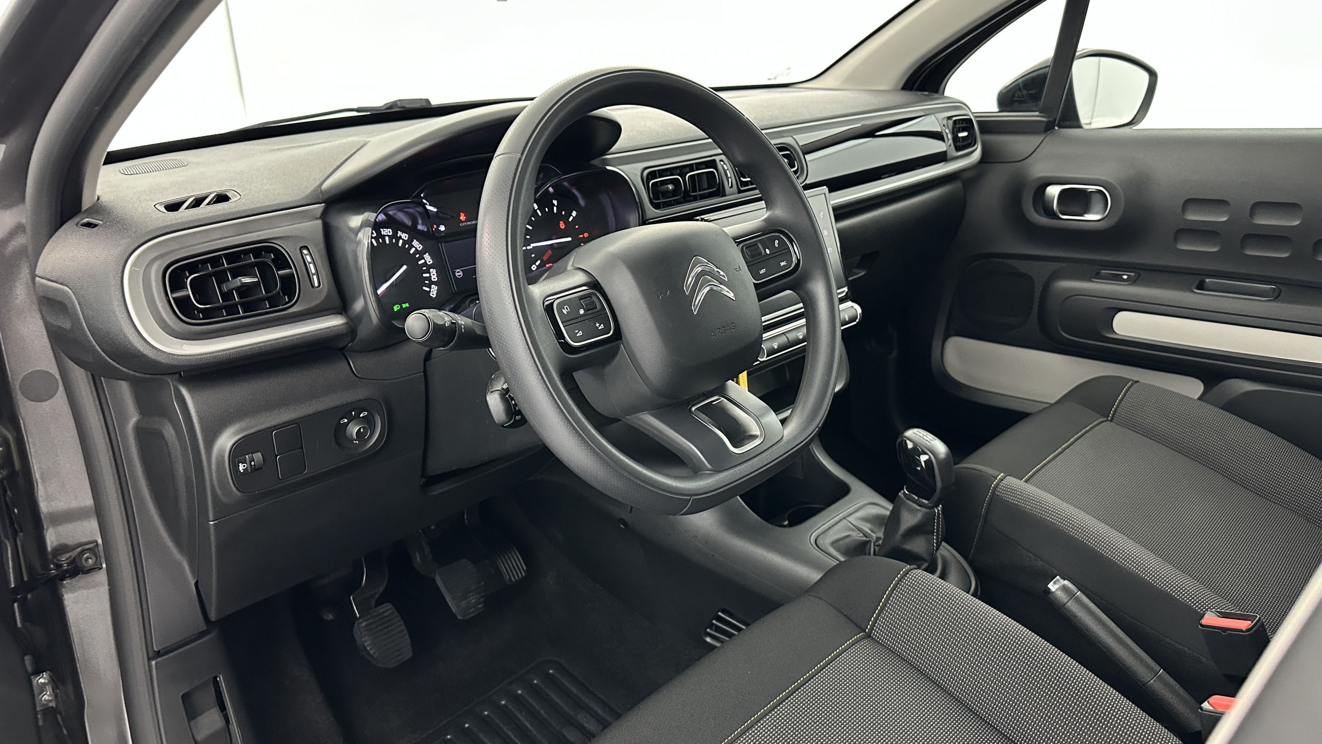 Vente en ligne Citroën C3 C3 1.2 PureTech 83ch Plus au prix de 13 400 €