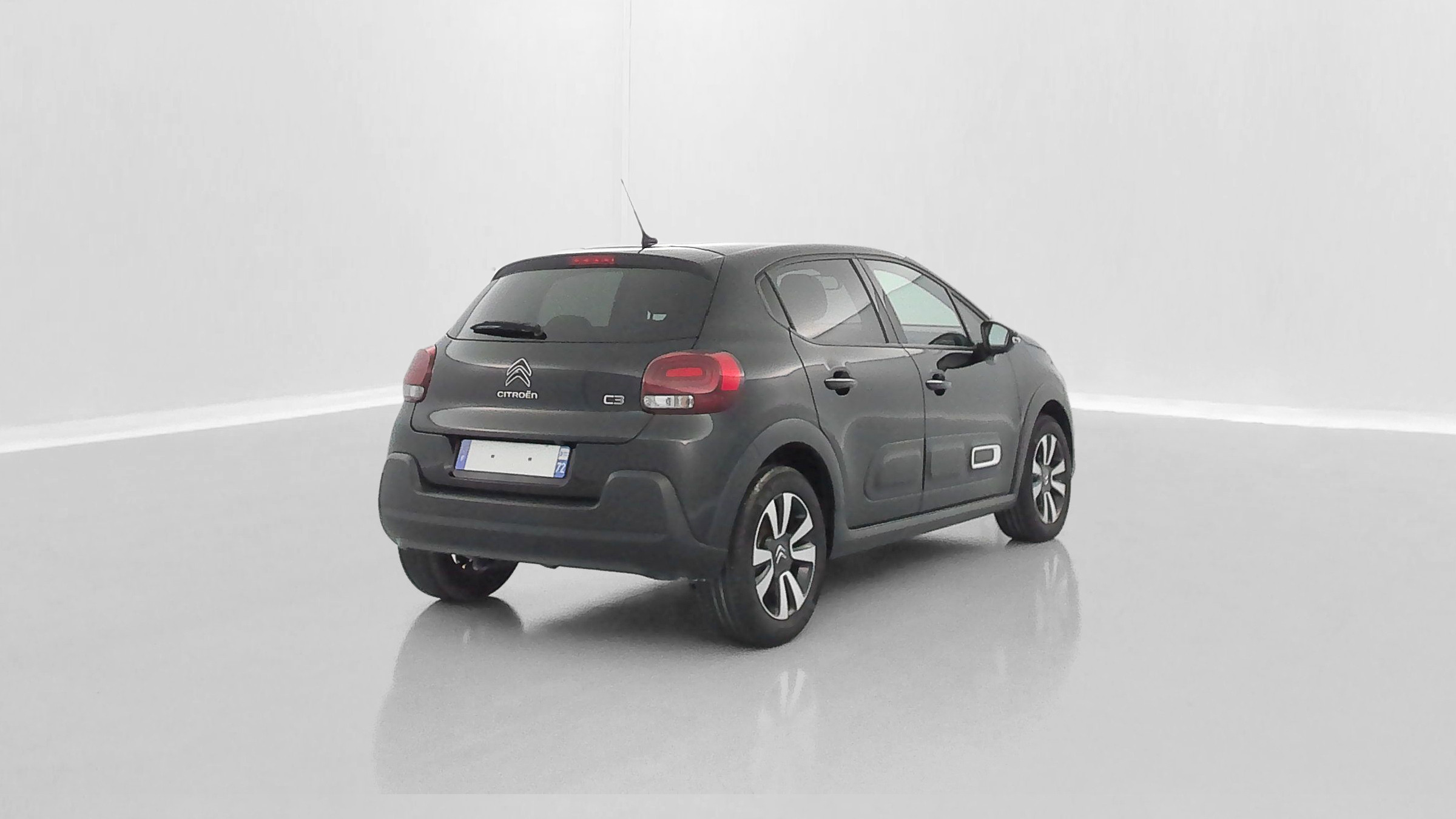 Vente en ligne Citroën C3 C3 1.2 PureTech 110ch Max au prix de 14 400 €