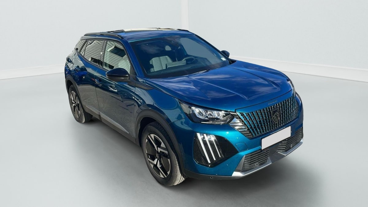 Peugeot 2008 Hybrid 145 e-DCS6 Allure occasion de 2025 en vente à Rennes